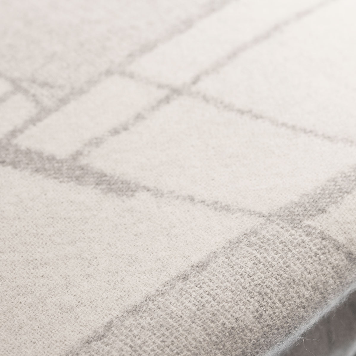 Mrs.Me Deken Crystalline Wol Light Grey - Off White 130 x 180 cm