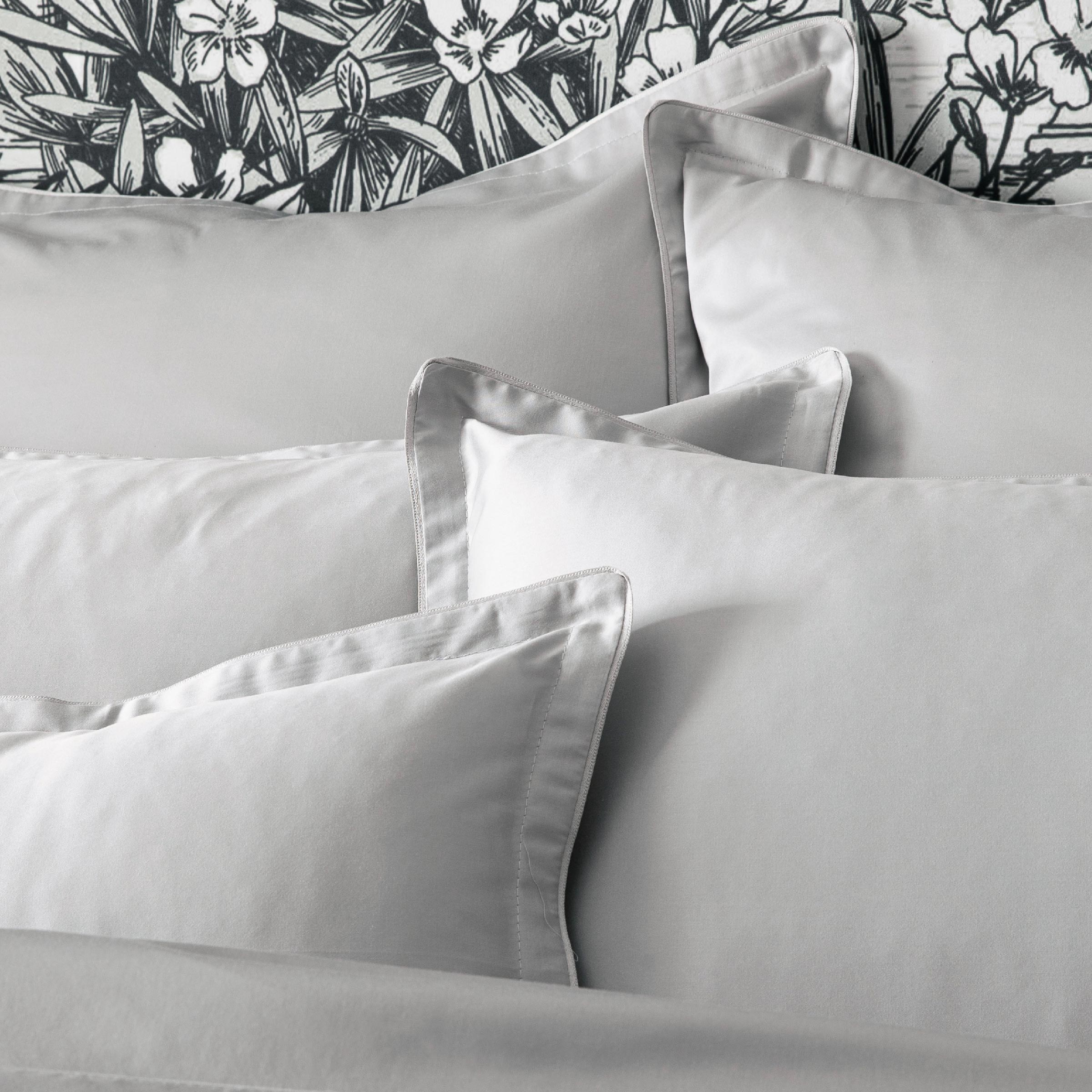 Alexandre Turpault Kussensloop Teophile Organic Satijn 300TC Argent