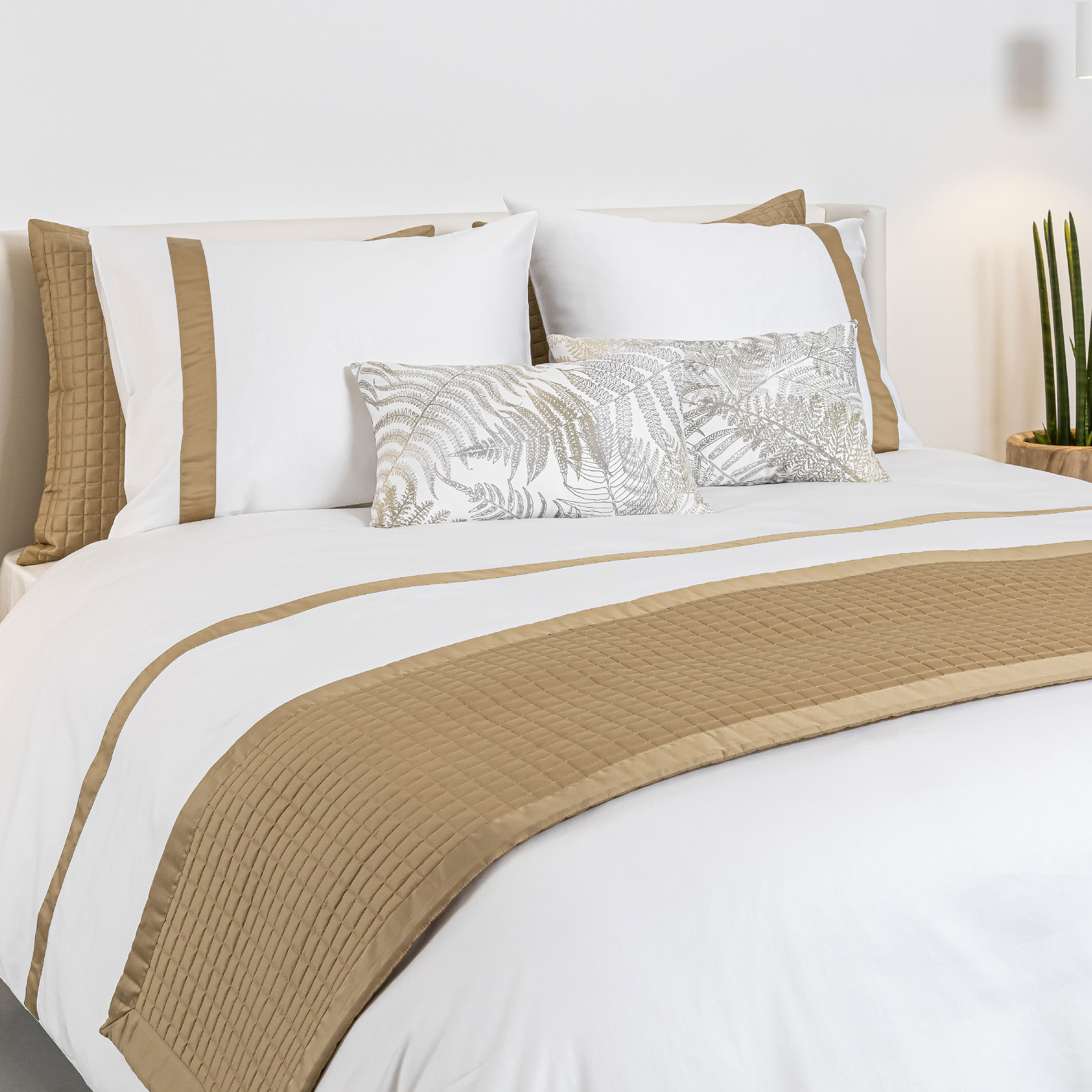 Kussen, Woondecoratie, Meubels, Bed