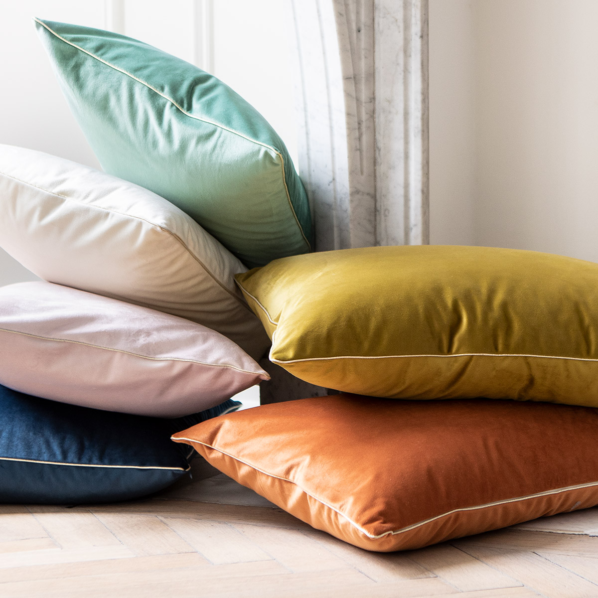 Essix Sierkussenhoes Gatsby Fluweel Fauve 40 x 60 cm