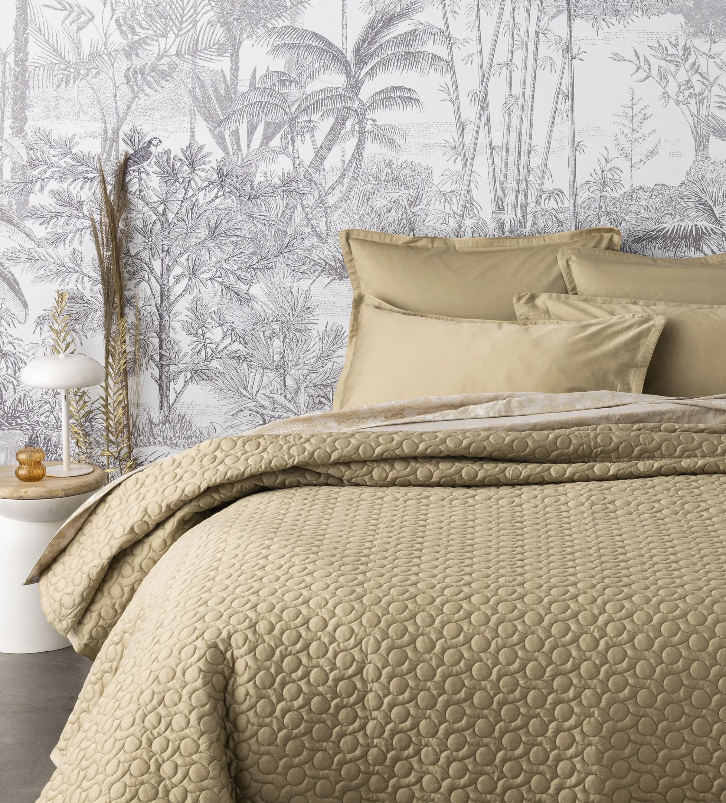 Alexandre Turpault Sprei Poesie Satijn Desert 260 x 240 cm