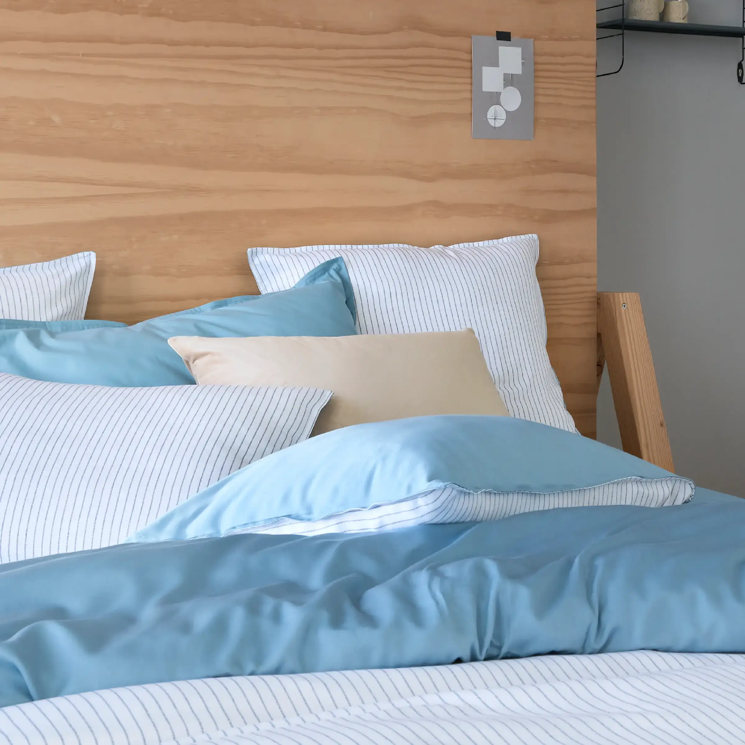 Essix Dekbedovertrek Sillage Bamboe 230TC Bleu Glacier 140 x 200 (Excl. kussenslopen)