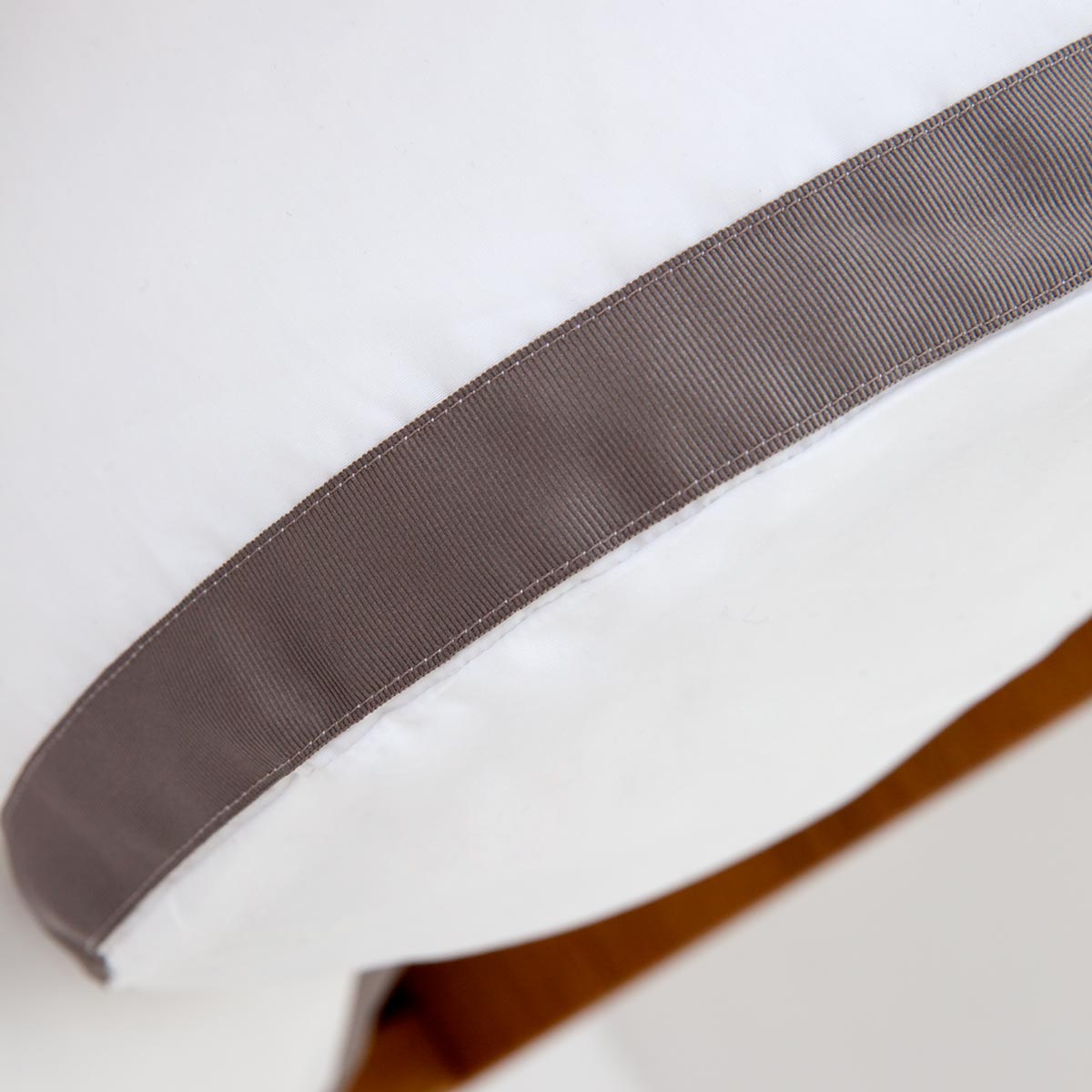 Mrs.Me Rolsloop Contour Percal 400TC Wit 25 x 90 cm