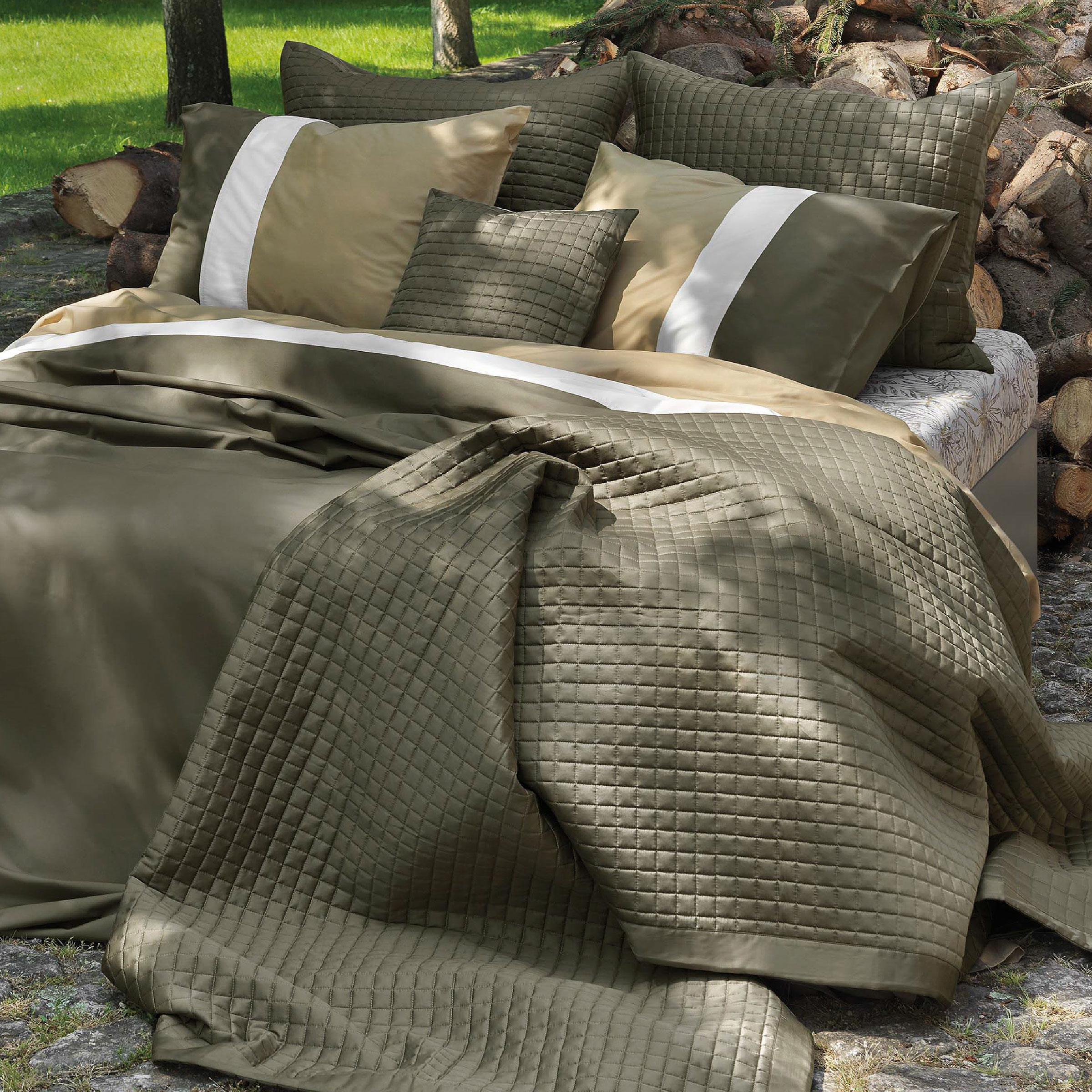 Dommelin Sprei Chicago Satijn 300TC Ecru