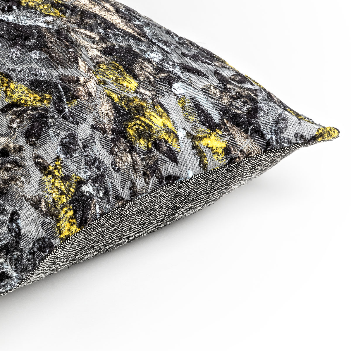 Mrs.Me Sierkussen Tiger Velours Multiblack 45 x 60 cm