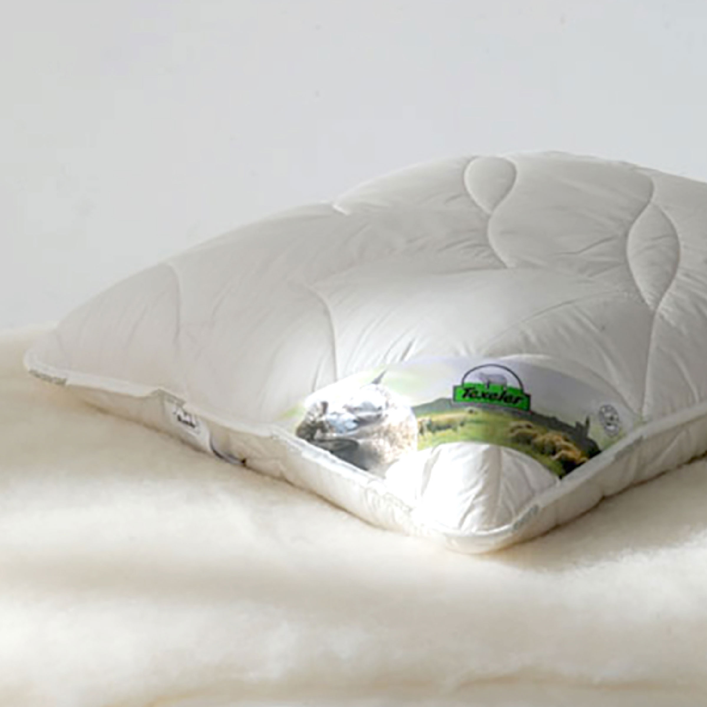 Texeler Kussen Soezz Perfection Scheerwol 60 x 70 cm