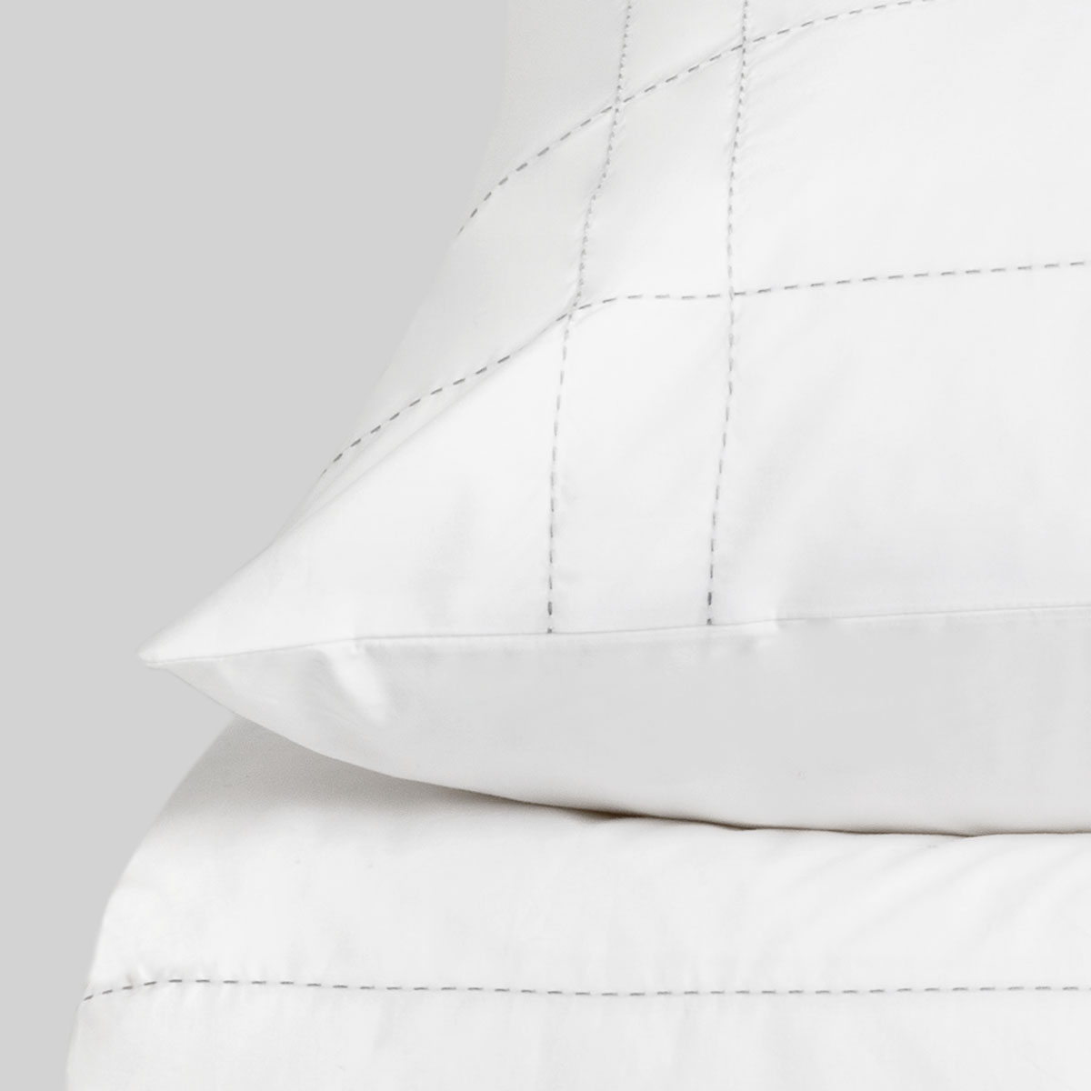 Mrs.Me Dekbedovertrekset Matrix Percal 500TC Wit