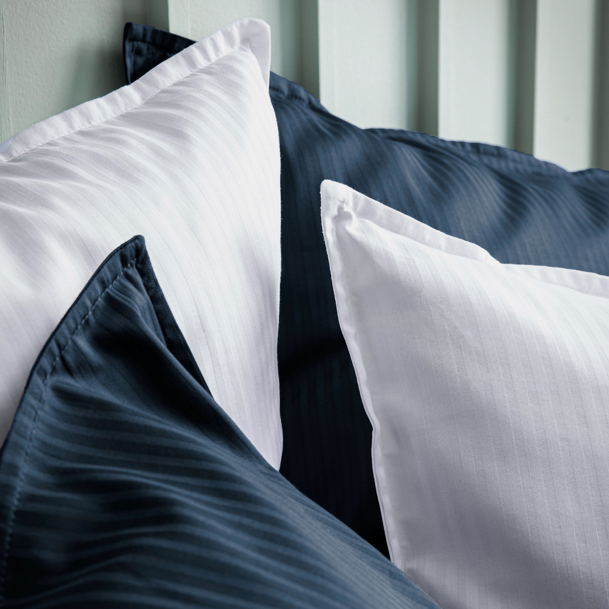 Essix Kussensloop Grand Hotel Jacquard Satijn 300TC Bleu Nuit