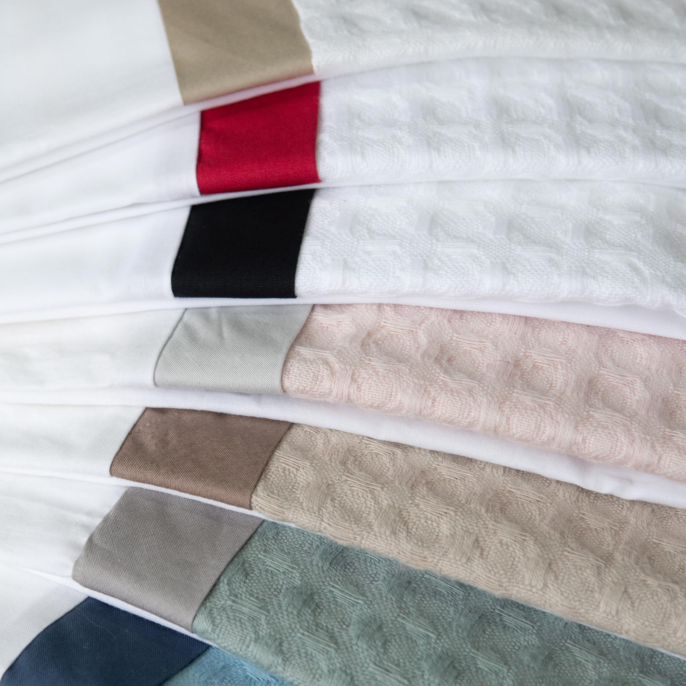 Dommelin Dekbedovertrekset Bari Percal 200TC Wit - Zwart