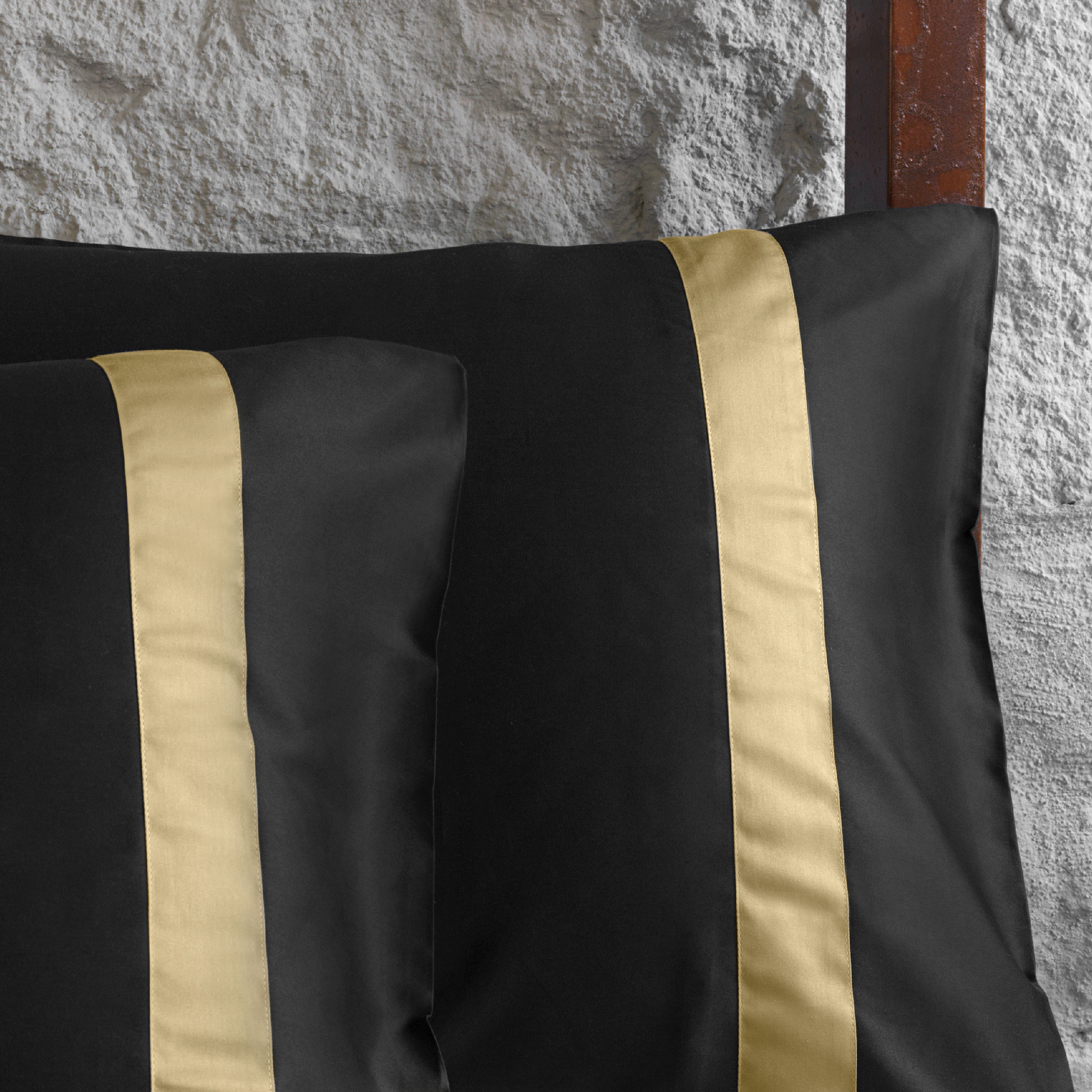 Dommelin Kussensloop Listra Satijn 300TC Zwart - Brons 60 x 70 cm