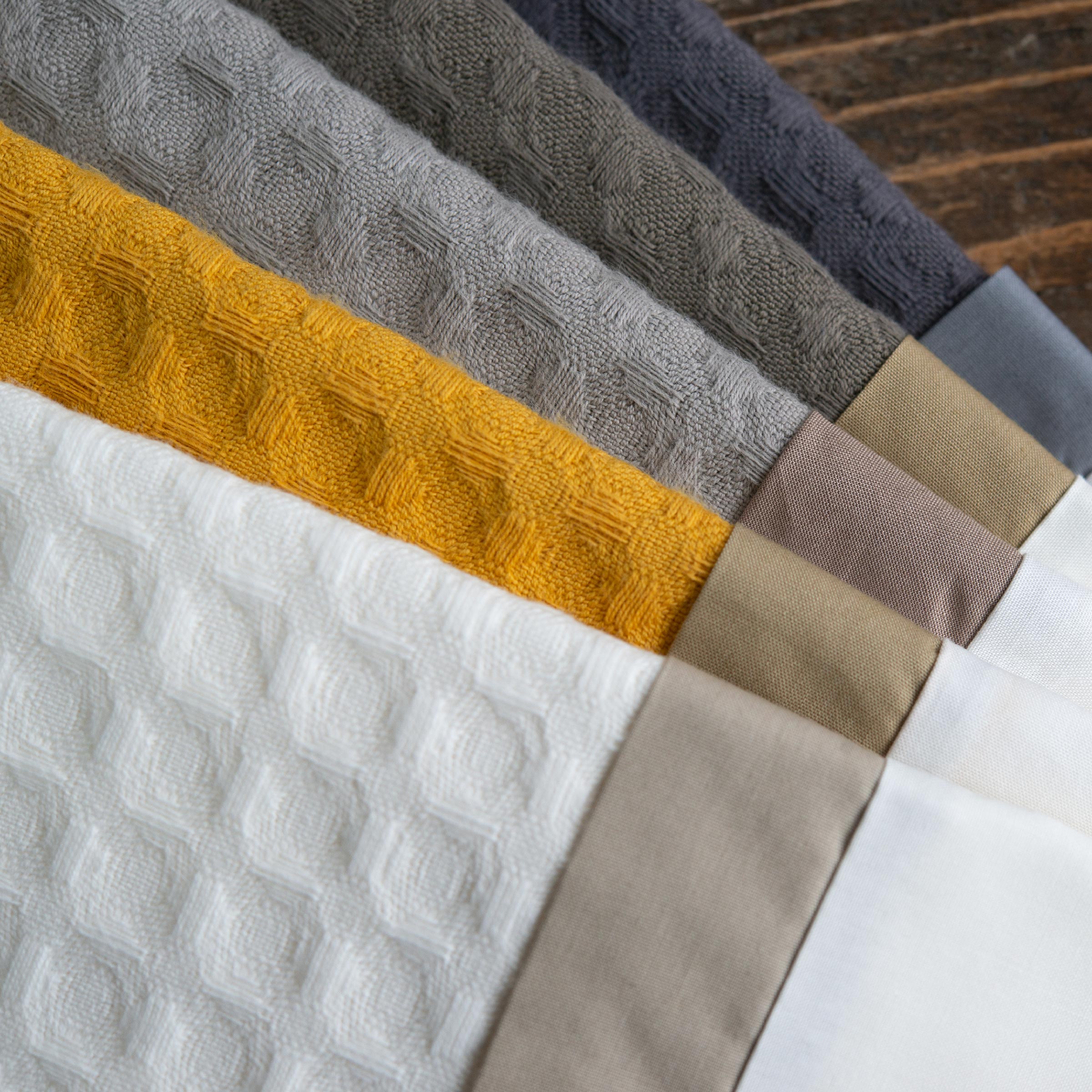 Dommelin Dekbedovertrekset Bari Percal 200TC Ecru - Ambergeel