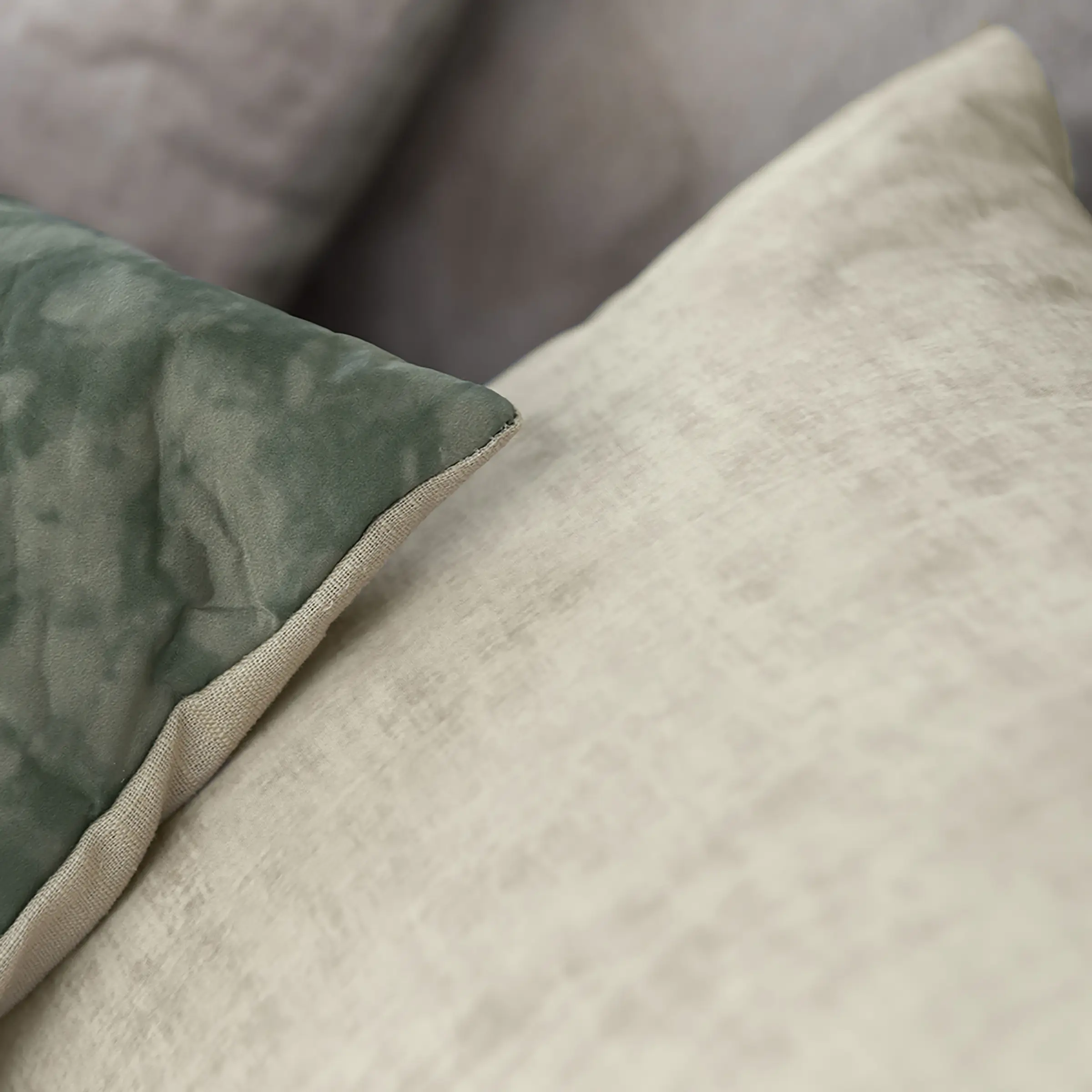 Mrs.Me Sierkussen Interval Recycled PL en PET Sand 30 x 60 cm