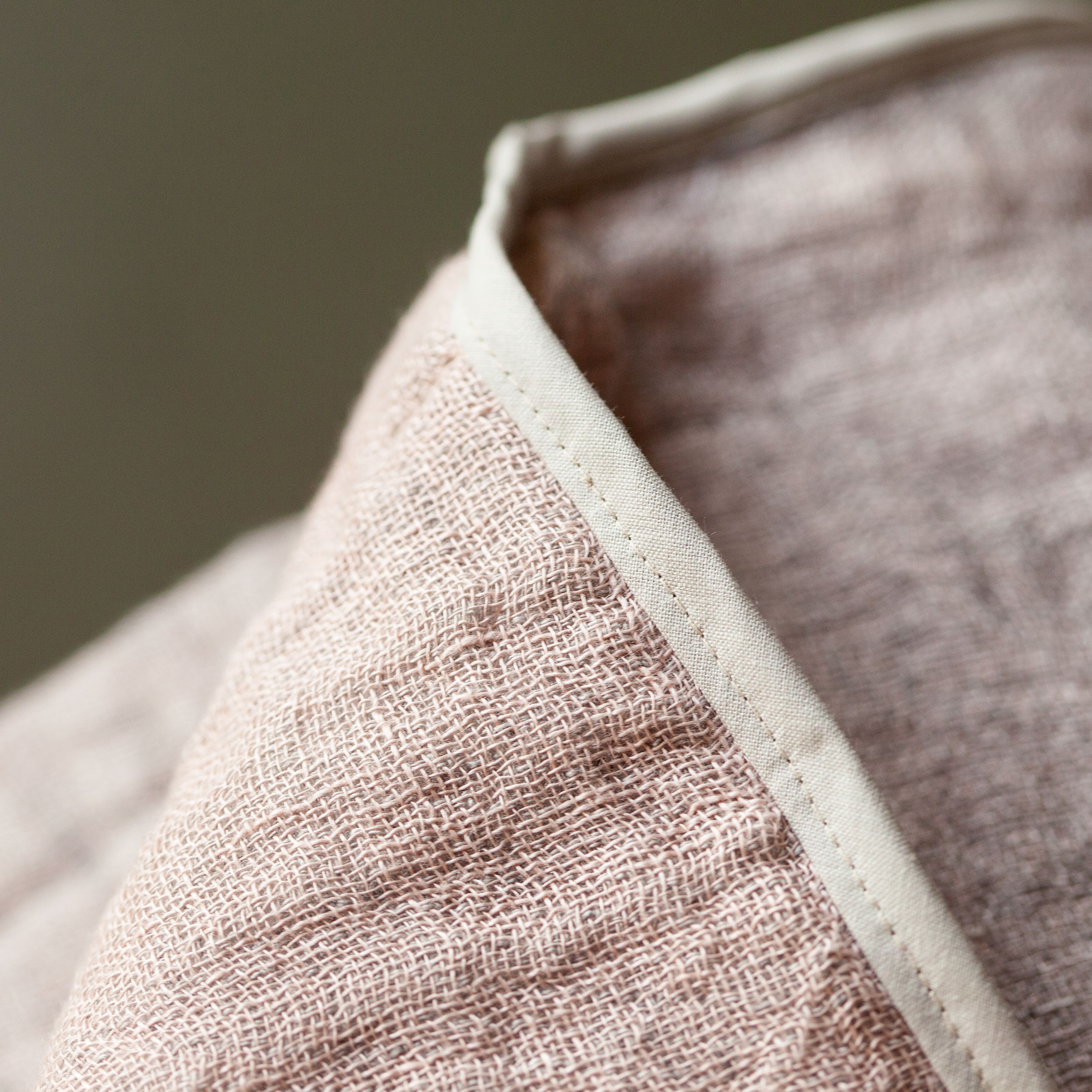 Mrs.Me Bedeind Sprei Celeste Linnen Grey - Blush 140 x 300 cm