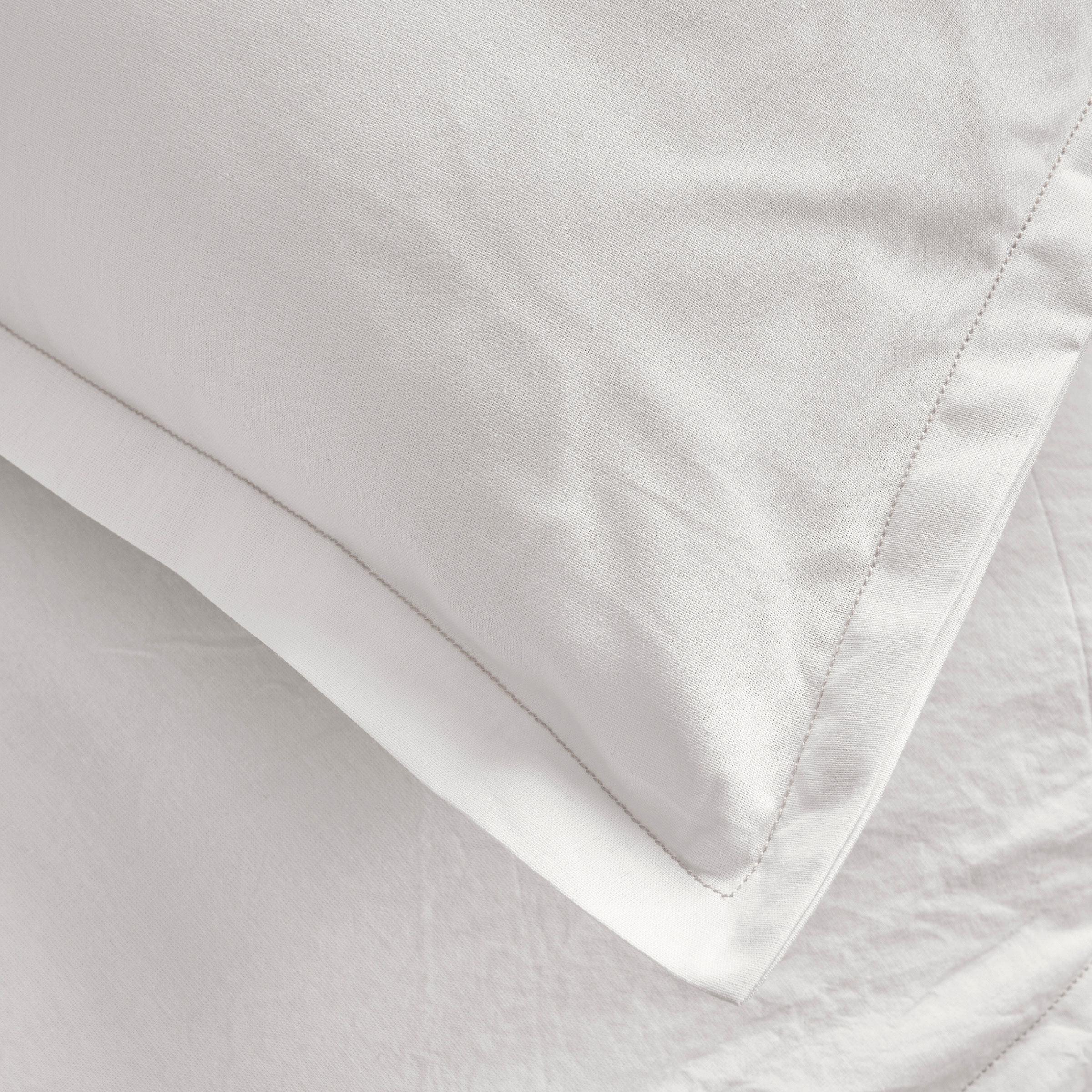 Essix Kussensloop Tout Doux Katoen 145TC Wit