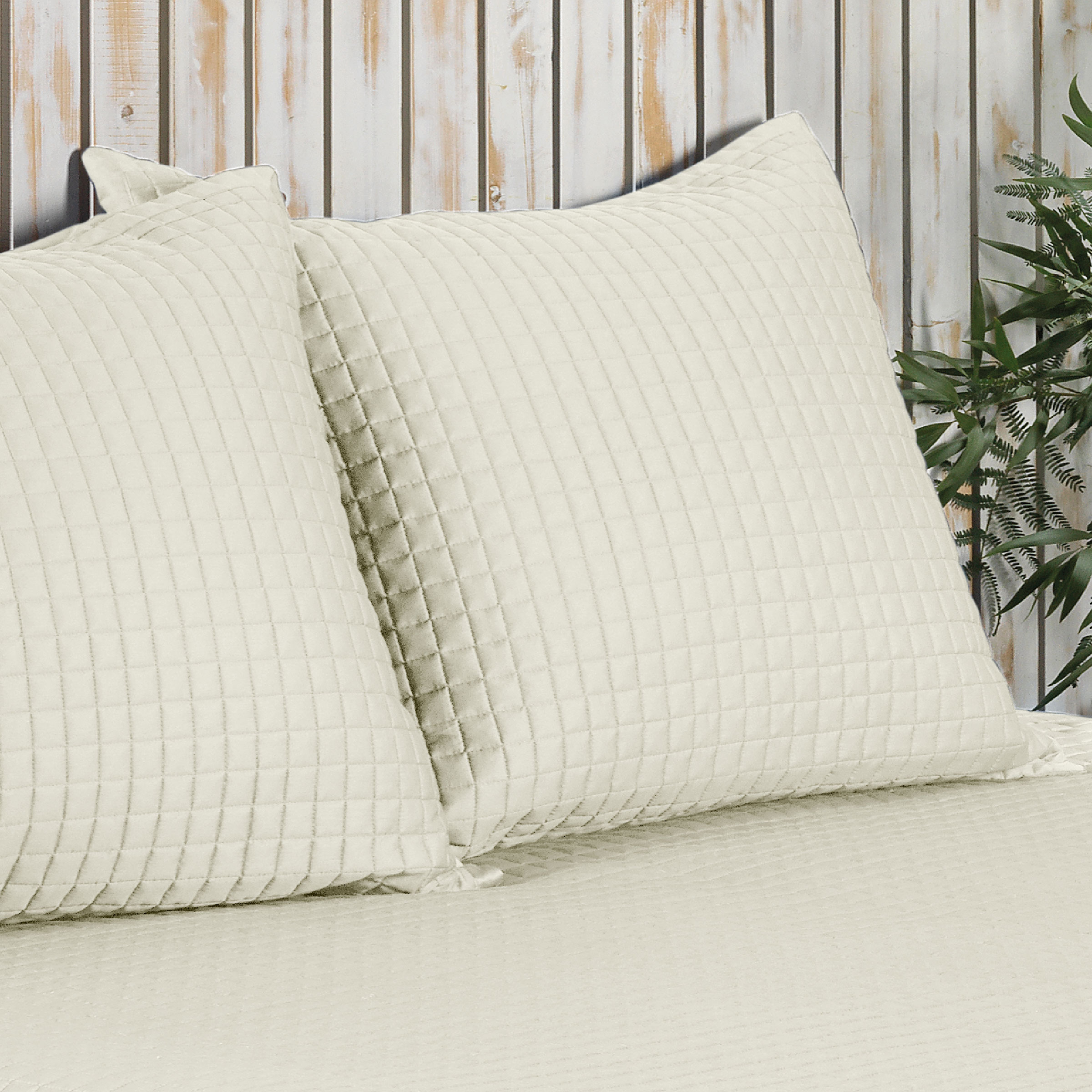 Dommelin Sierkussenhoes Chicago Satijn 300TC Ecru