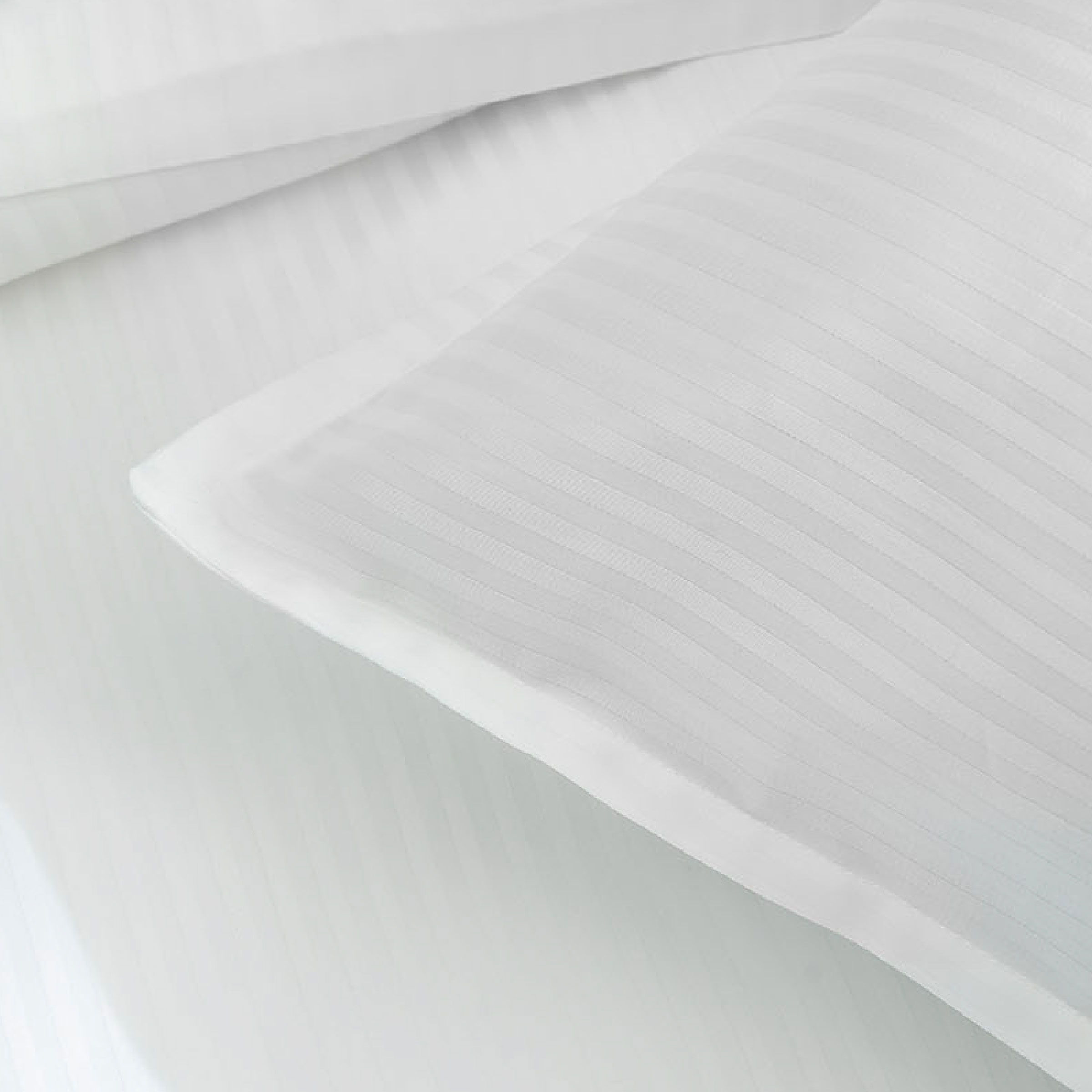 Essix Kussensloop Grand Hotel Jacquard Satijn 300TC Wit