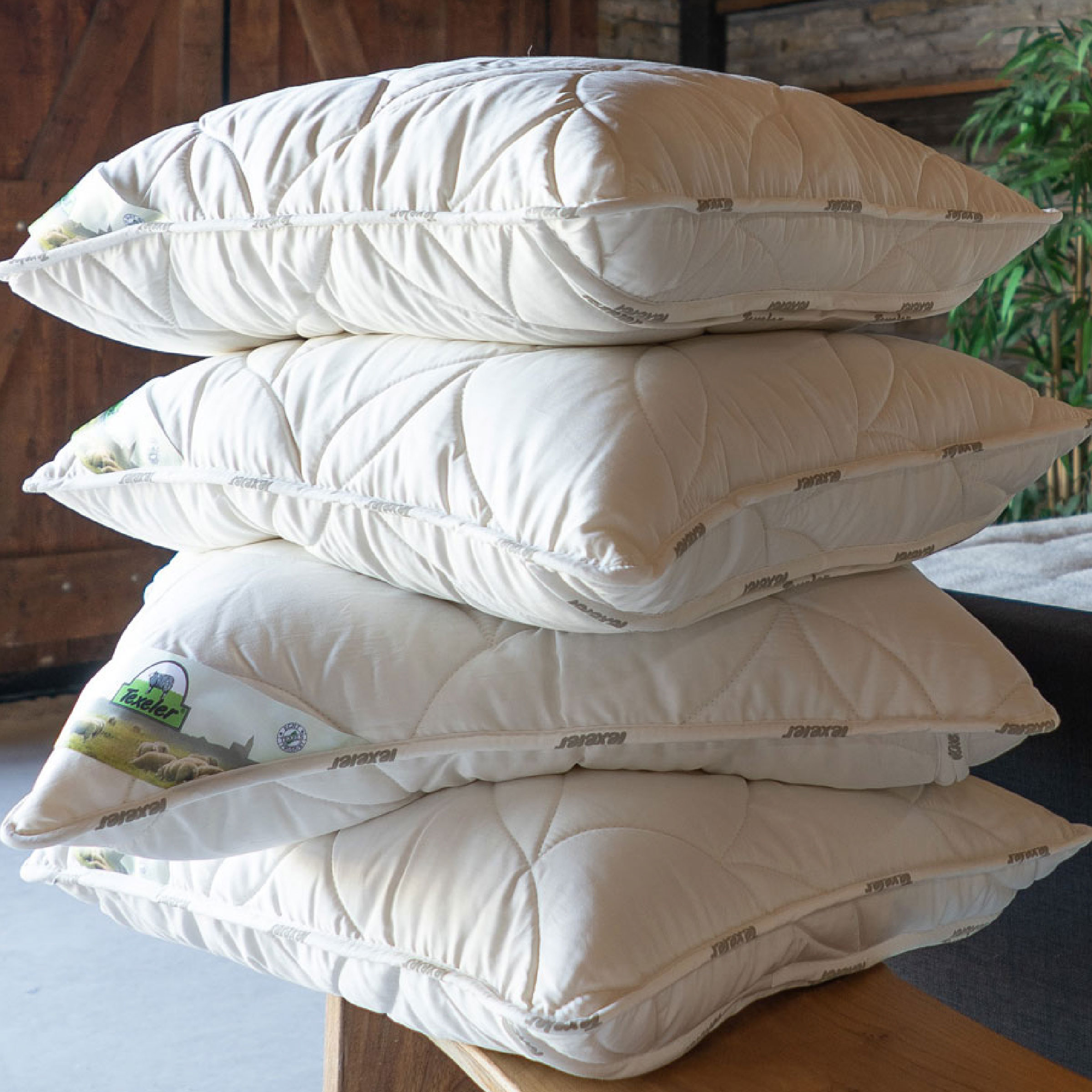 Texeler Kussen Soezz Perfection Scheerwol 60 x 70 cm