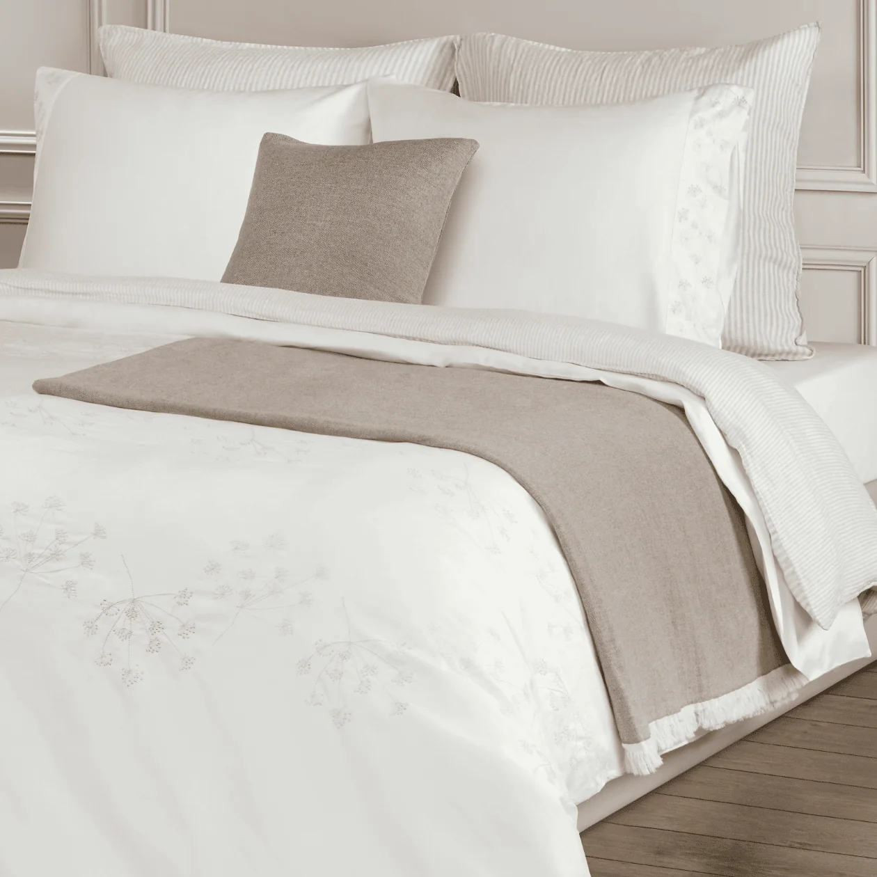 Dommelin Plaid Bravio Katoen-Wol 300 gr/m2, witte bedding, duct cover?, bed linens, decoratief kussen, taupe deken