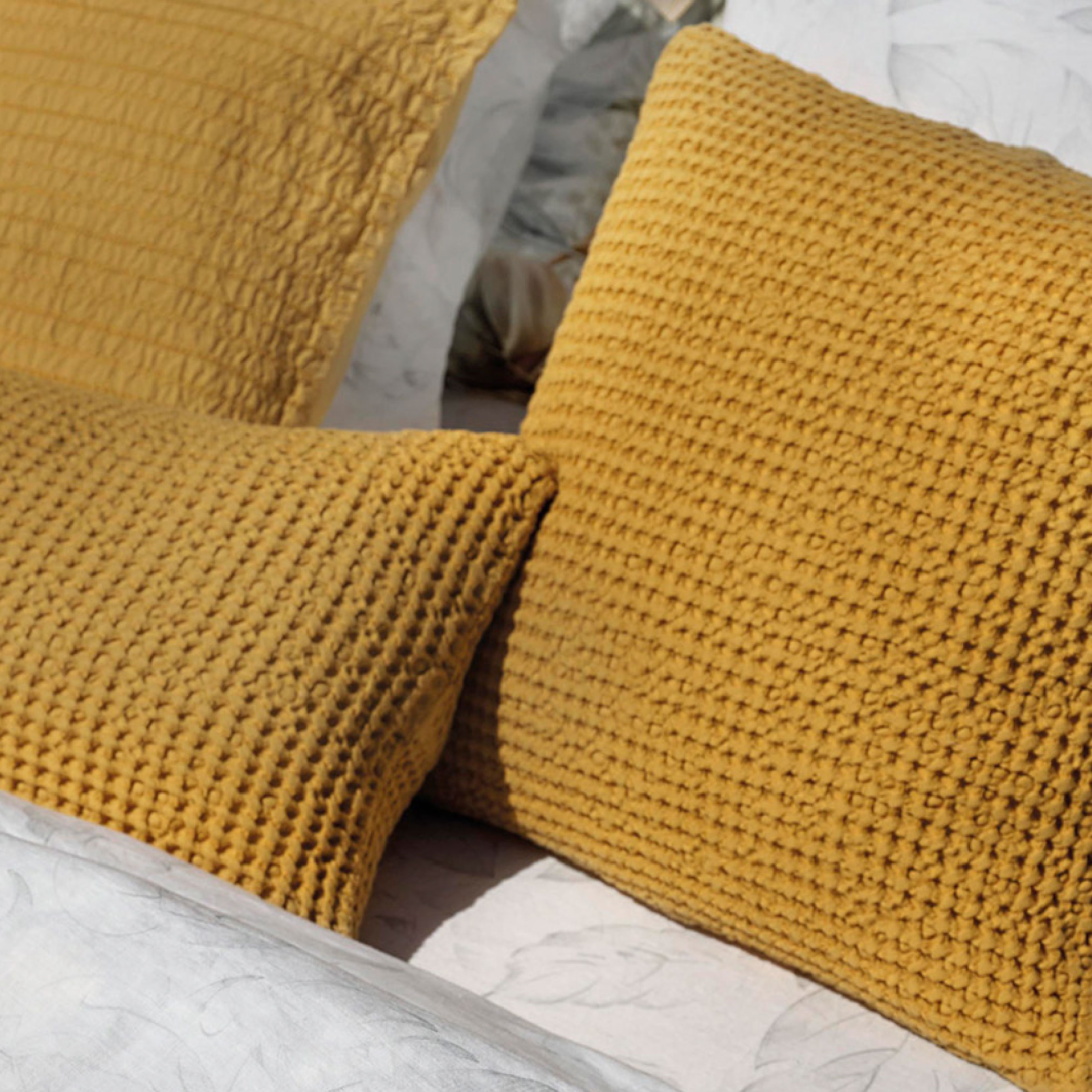 Dommelin Sierkussenhoes Bari Katoen Ambergeel