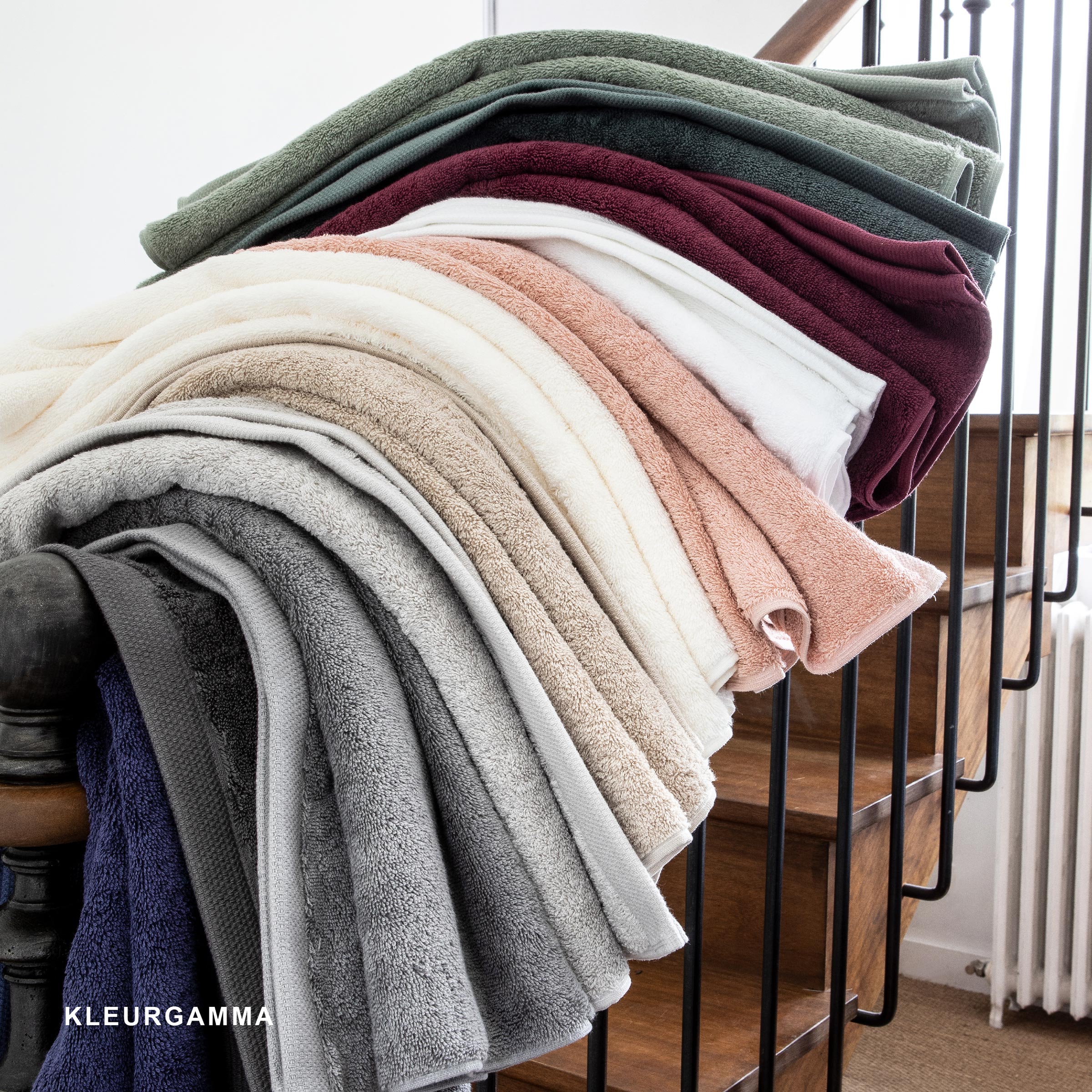 Alexandre Turpault Gastendoekje Essentiel Organic Katoen 650 gr/m2 Light Grey 40 x 60 cm