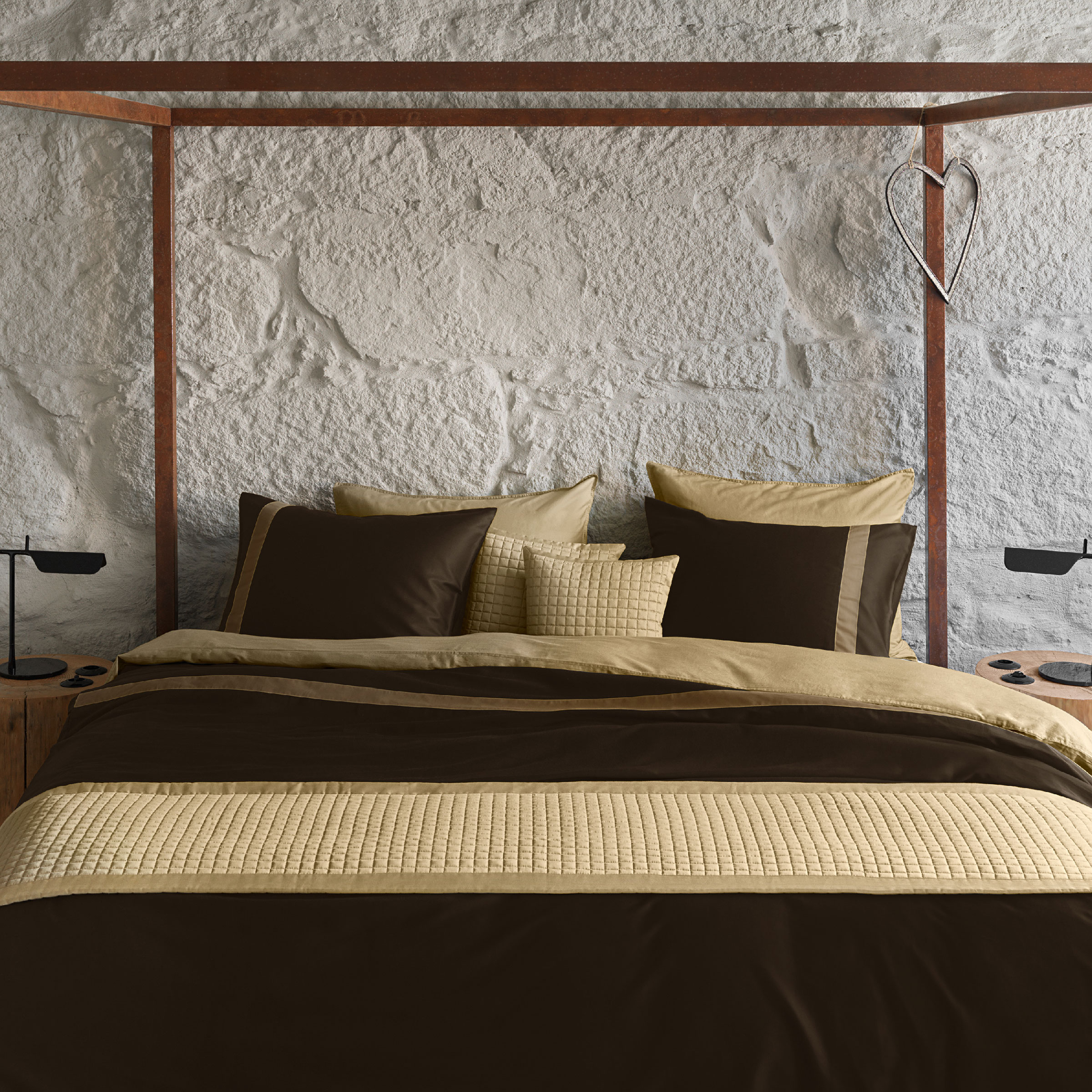 Dommelin Dekbedovertrekset Listra Satijn 300TC Bruin - Cappuccino