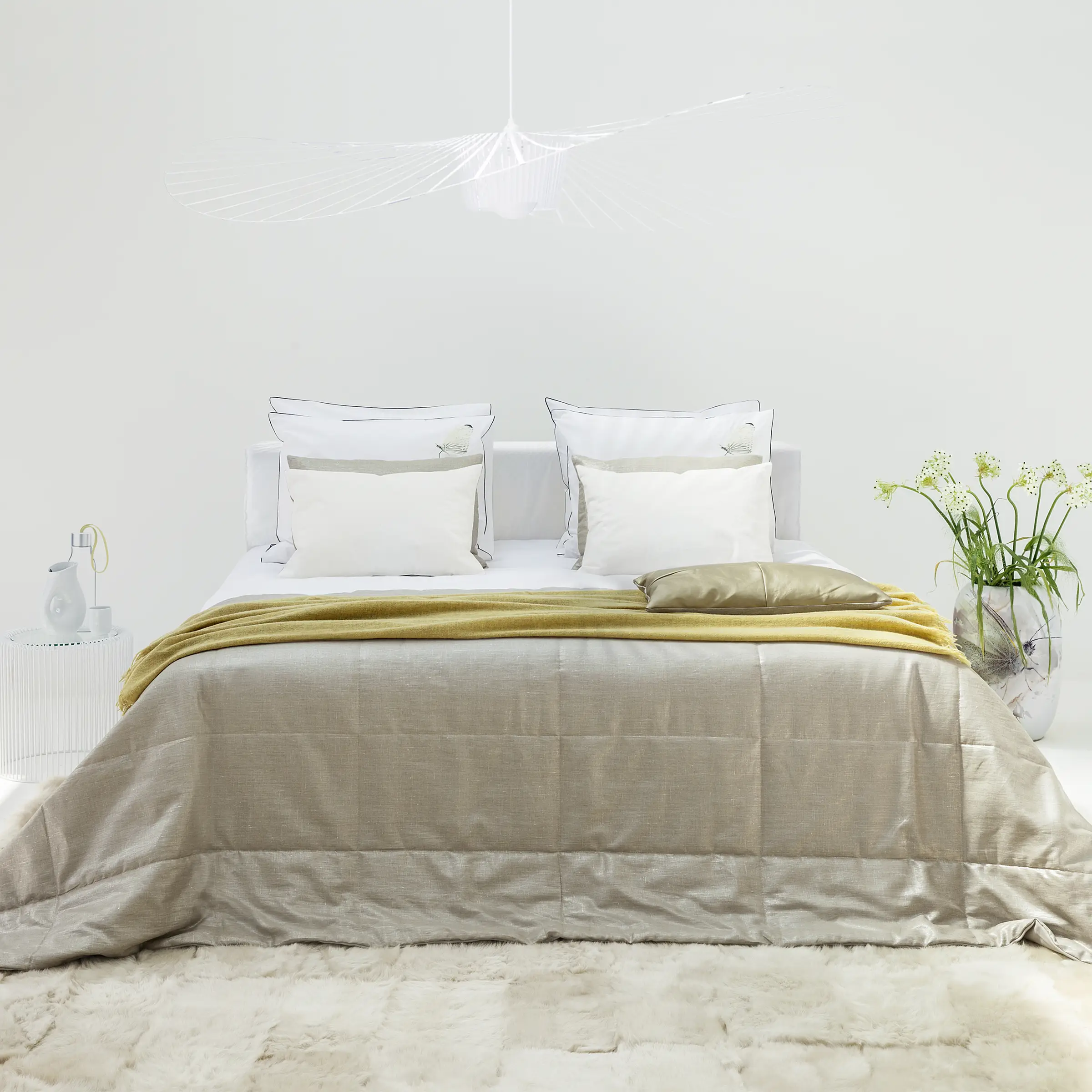 Mrs.Me Dekbedovertrekset Lotus Percal 300TC Wit