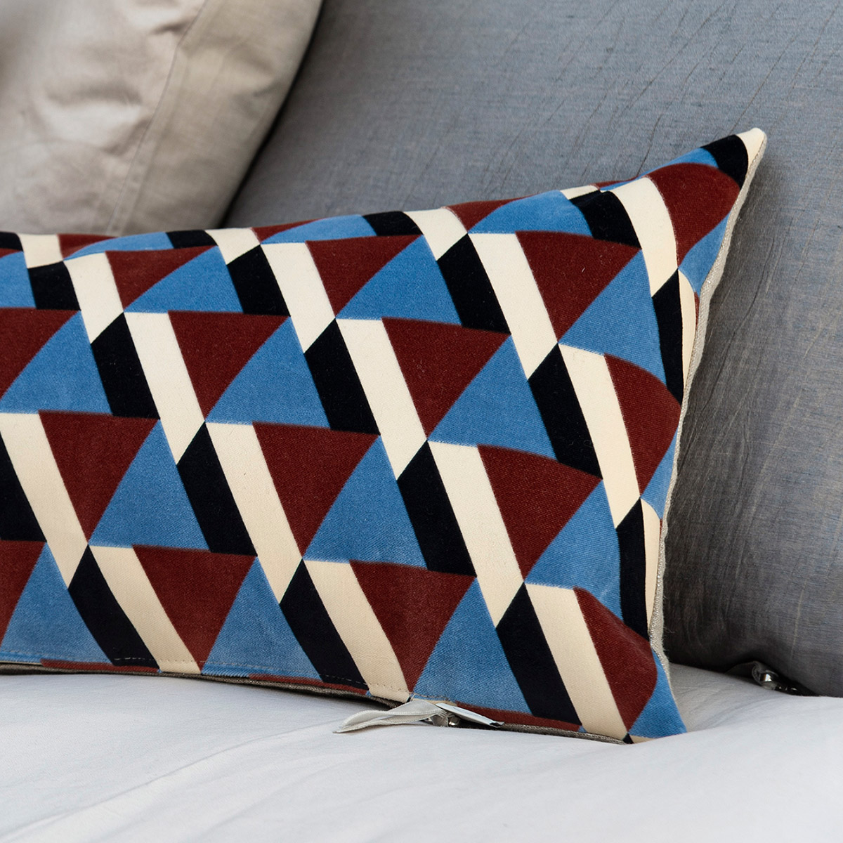 Mrs.Me Sierkussen Gem Velours Multi 30 x 60 cm