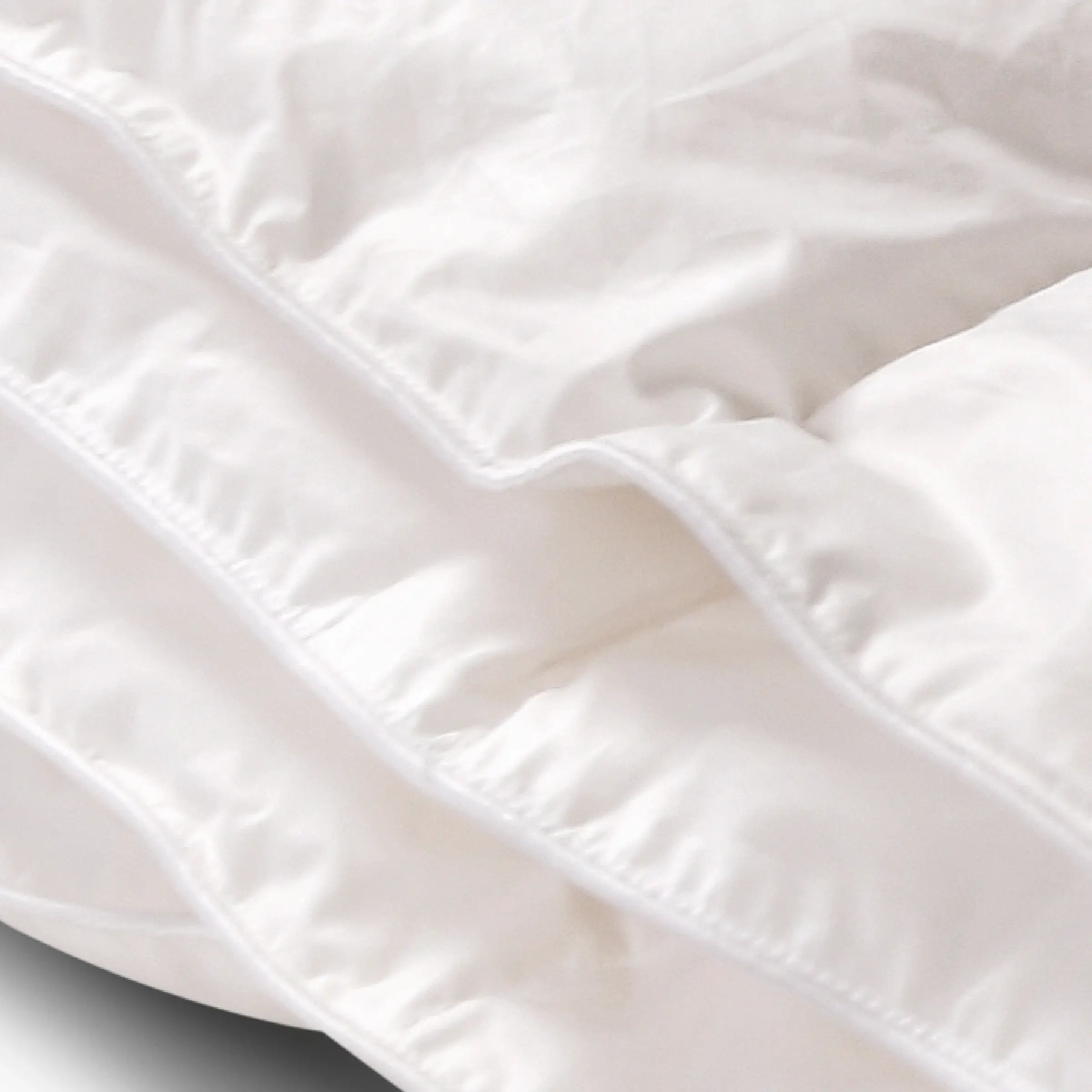 Jonk Dekbed Romance 90% witte Poolse Ganzen Dons Zomer