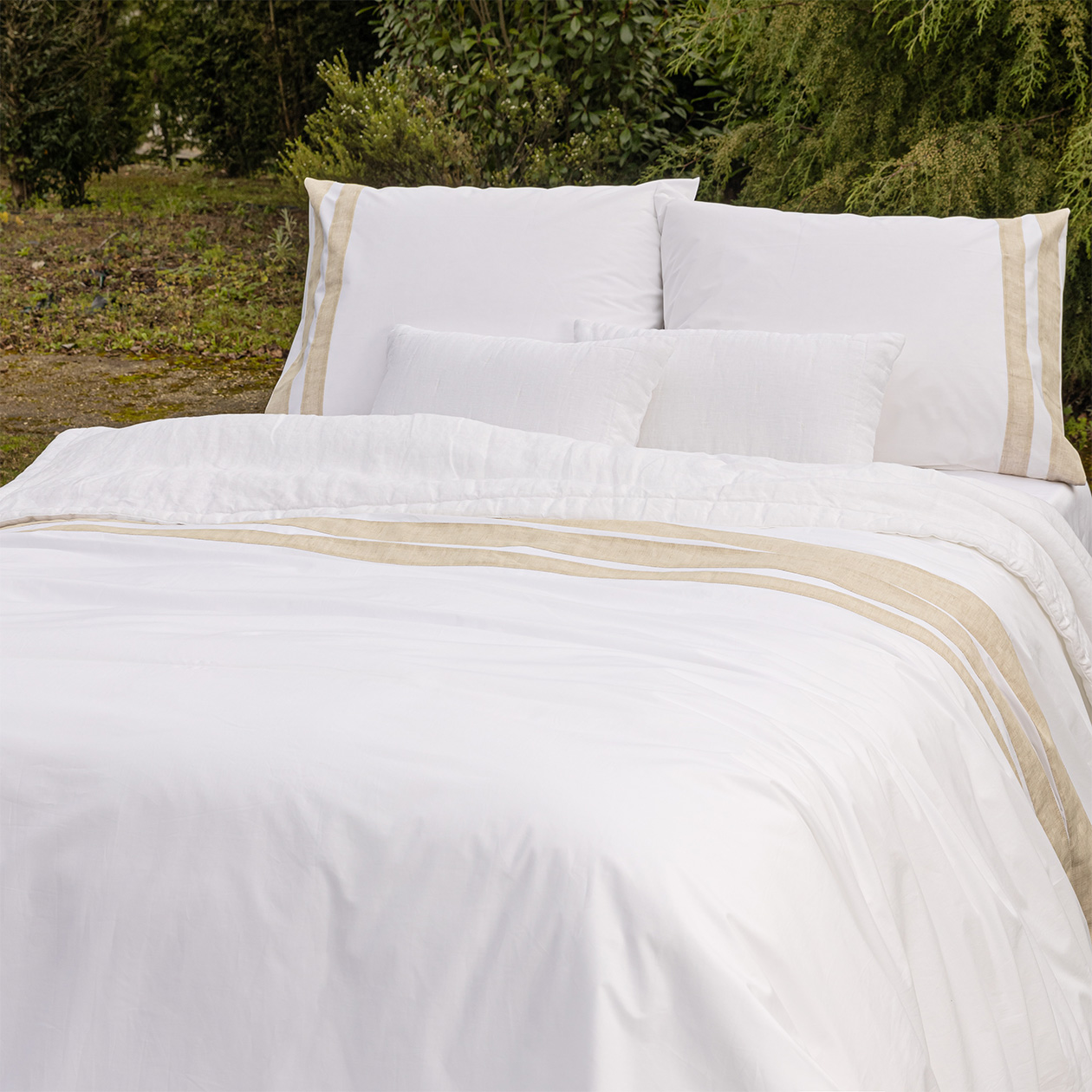 Bed, Meubels, Kussen, Woondecoratie, Deken