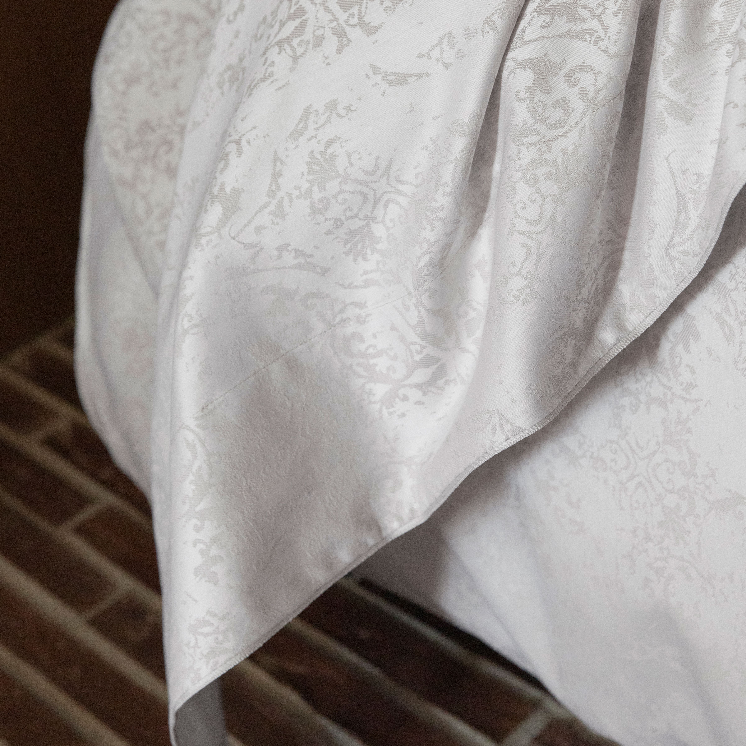 Alexandre Turpault Dekbedovertrek Set Quantique Organic Jacquard Satijn 300TC Wit - Oyster