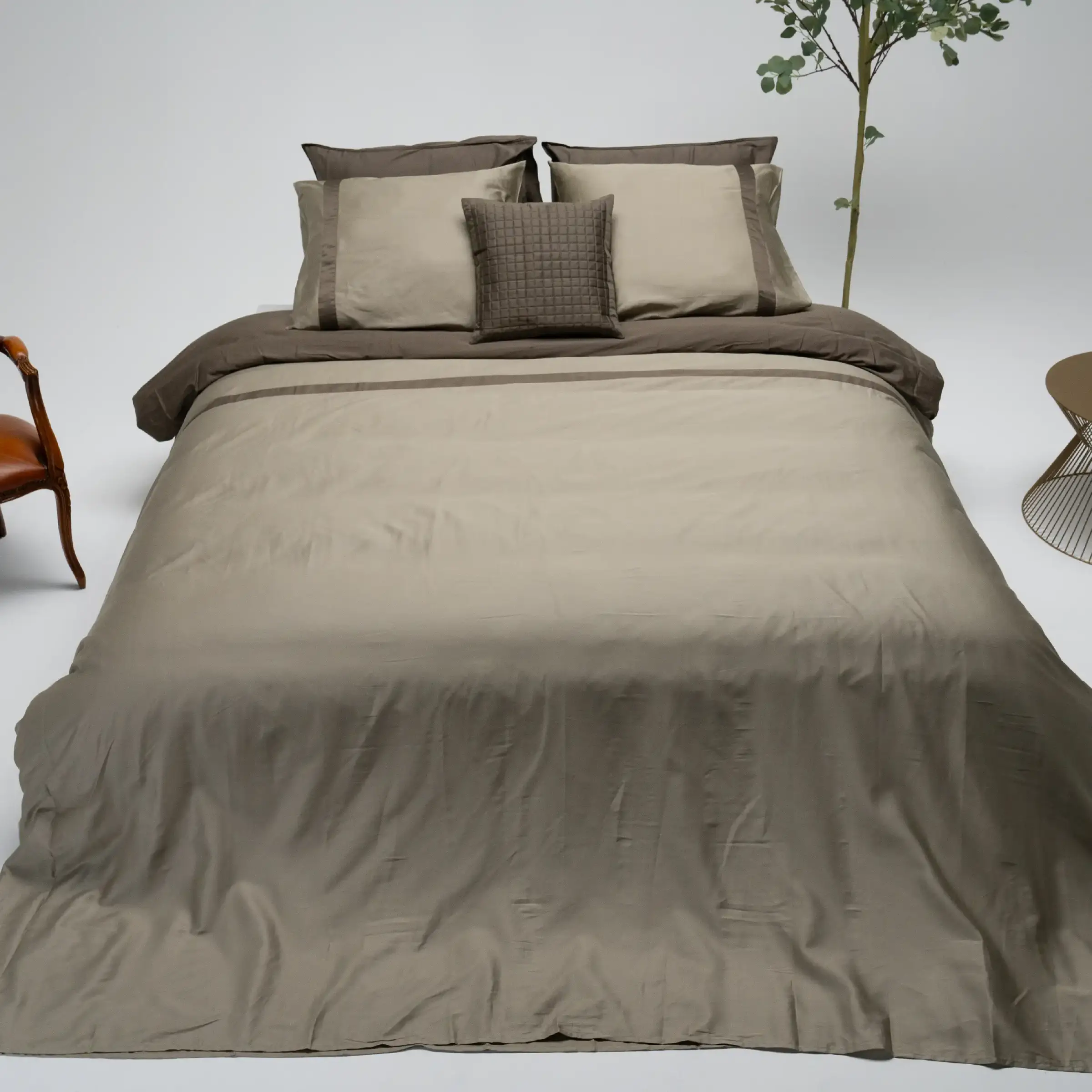 Dommelin Dekbedovertrekset Listra Satijn 300TC Olijf - Leem