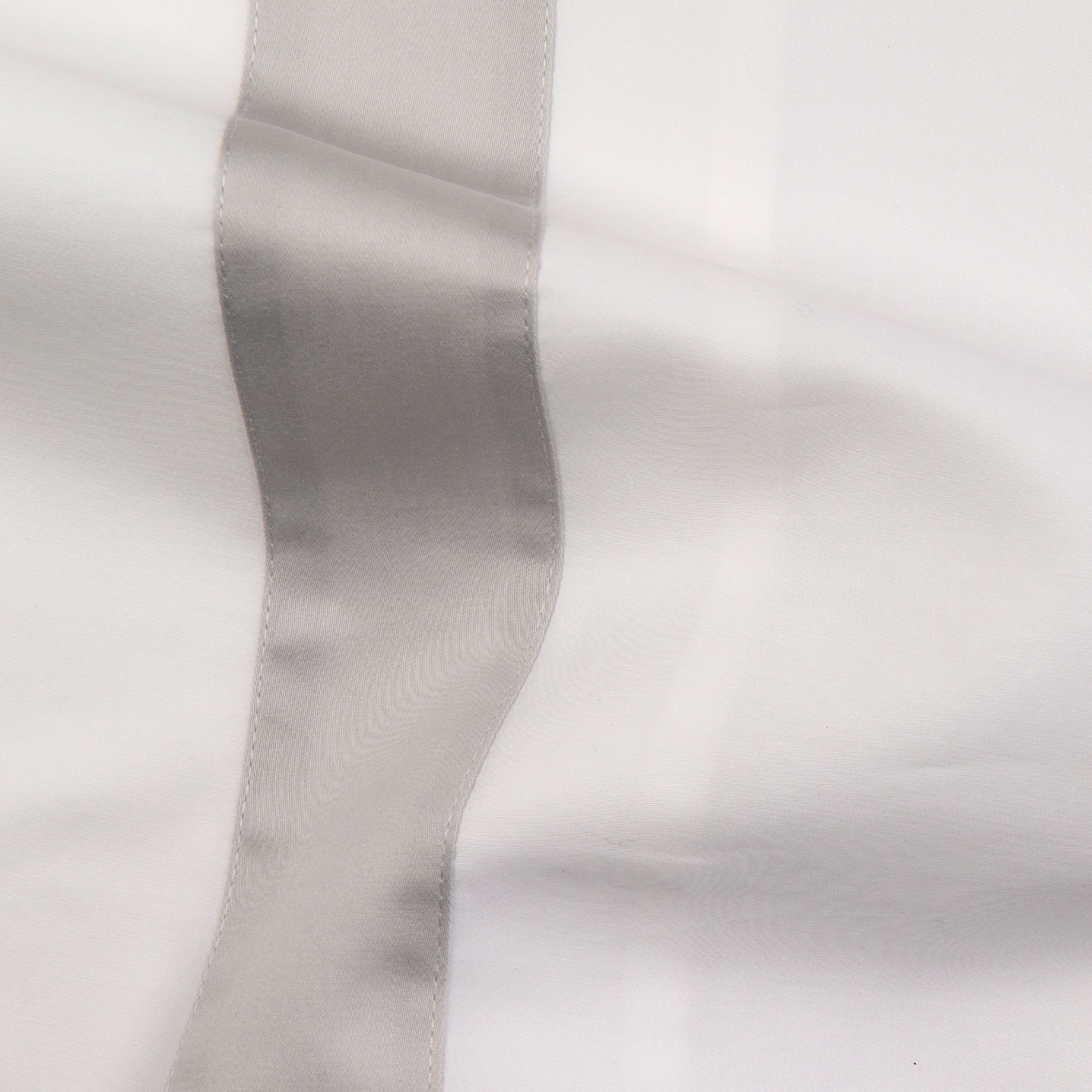 Dommelin Kussensloop Listra Satijn 300TC Wit - Zilver 60 x 70 cm