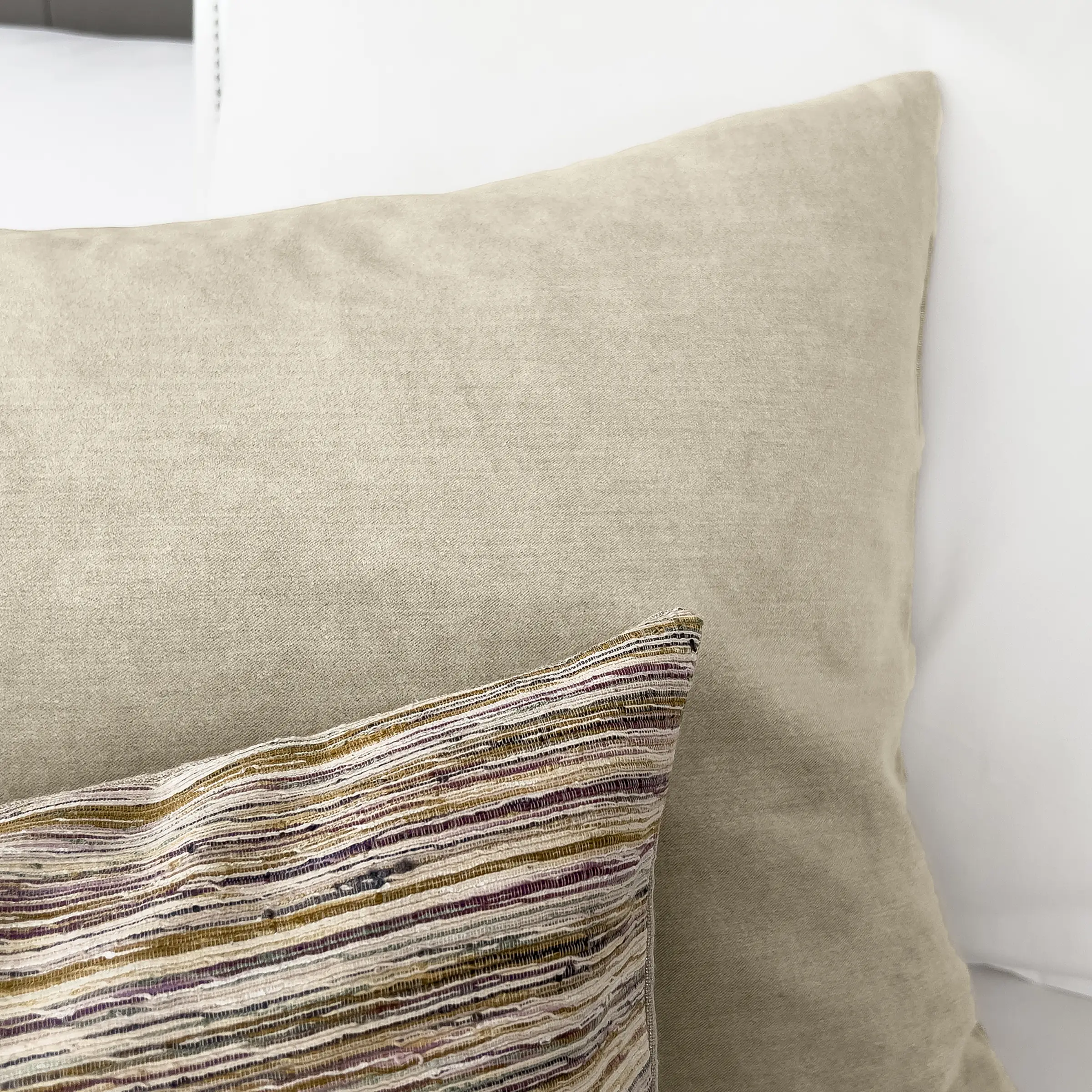 Mrs.Me Sierkussen Gentle Velours Camel 45 x 60 cm